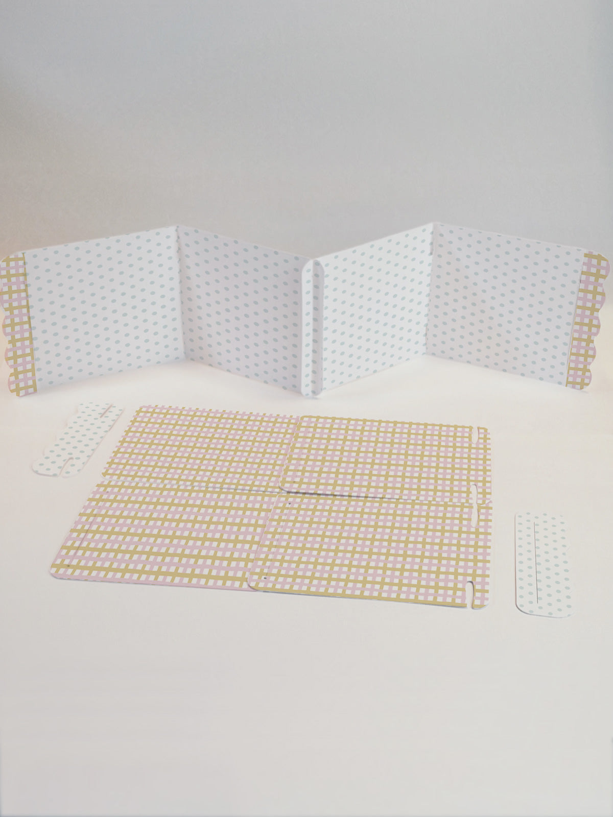 CARDzees Panels 8 - girl-vibes-2